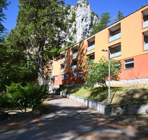 Obnovljeni, ali prazan paviljon (Foto: Siniša Žulić)
