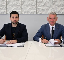 Boris Miletić (desno) je najokićeniji političar