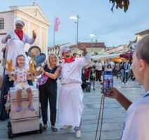 Kuhari na štulama - Teater CIZAMO