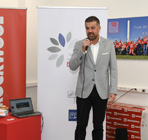 Aleks Fonović