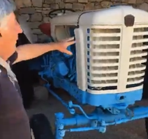 Silvio Legović kraj traktora iz Sovjetskog saveza (foto: 24sata)