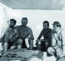 Antun Šoljan (drugi zdesna) na čamcu Speranza