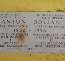 Spomen ploča Antunu Šoljanu