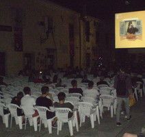 Slab interes publike za film Chris The Swiss