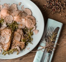 Ombolo na maslinovom ulju i domaći ravioli punjeni sirom s tartufima
