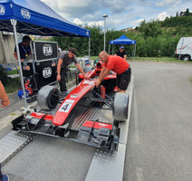 Talijanski formulaš Renzo Napione na tehničkom pregledu (Foto: Siniša Žulić)