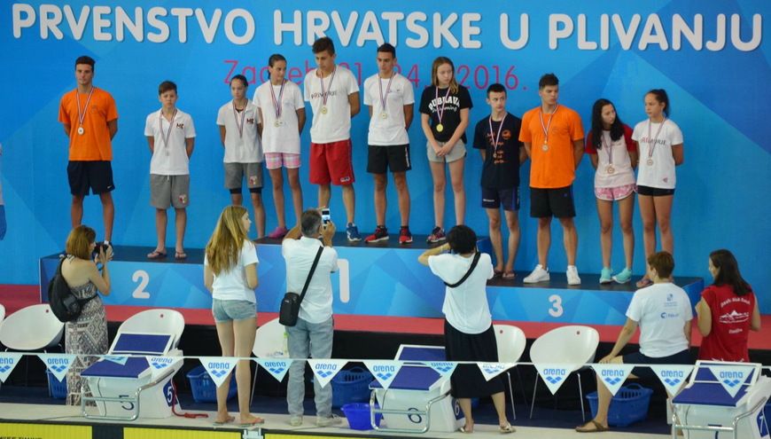 Anteo Laković i Mario Ban na postolju