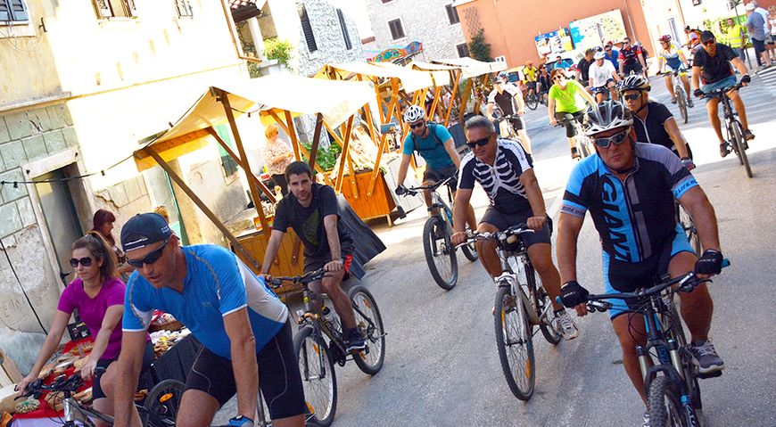 Sudionici manifestacije San Rocco Bike & Wine