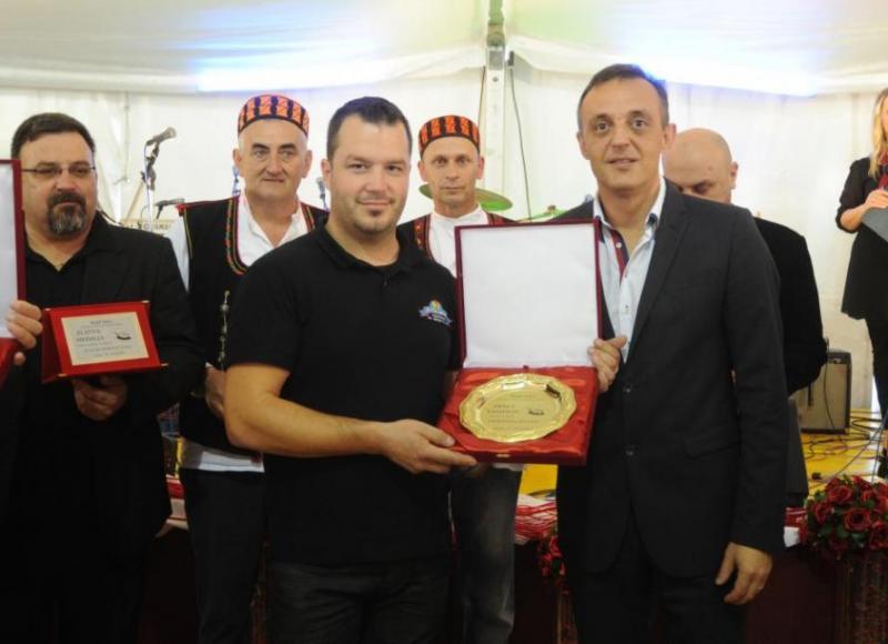 Šampion - Pršuti Jelenić iz Svetog Petra u Šumi 