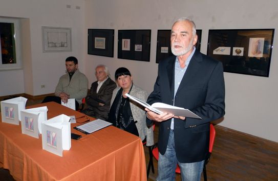 Vladimir Pernić je pročitao nekoliko pjesama iz knjige