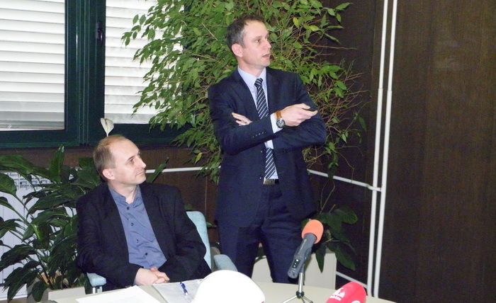 Voditelj izgradnje TE Plomin C Alen Načinović i direktor TE Plomin Mihajlo Mirković