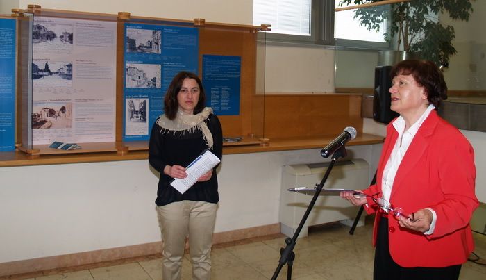 Autorica izložbe Nadia Bužleta i ravnateljica Gradske knjižnice Nela Načinović