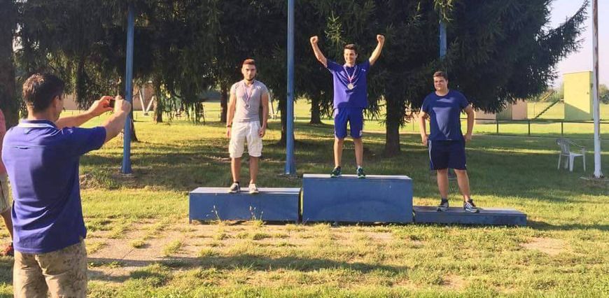 Alen Čekić na pobjedničkom postolju