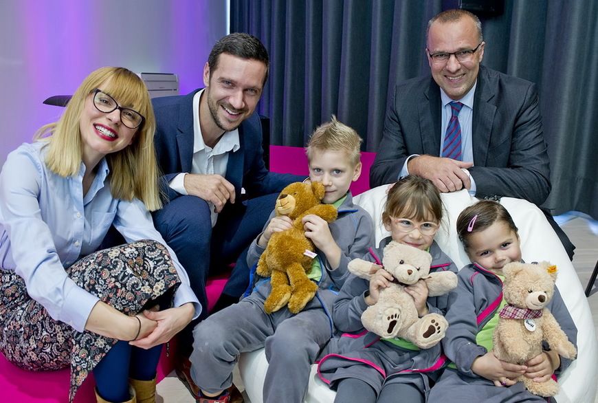Djeca iz Dječjeg vrtića Ružičnjak, Iva Šulentić, Ivan Vukušić i Davor Tomašković