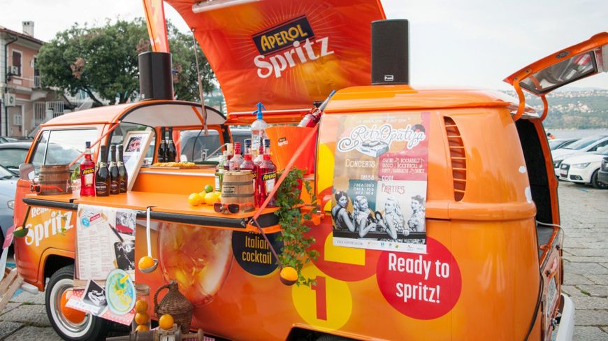 Aperol Spritz Pop-up Bar